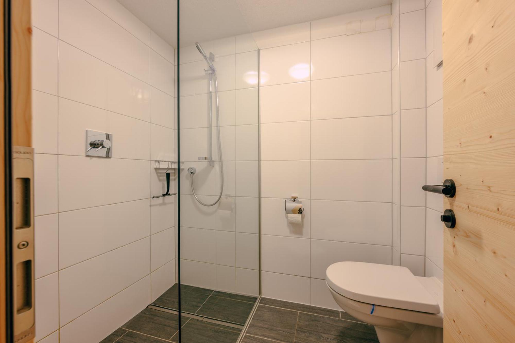 Haus Richard Falch - Inklusive Kostenloser Premium-Sommerkarte Санкт-Антон-ам-Арльберг Экстерьер фото